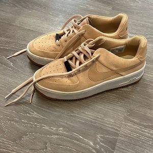 Air Force Nike tennis shoes